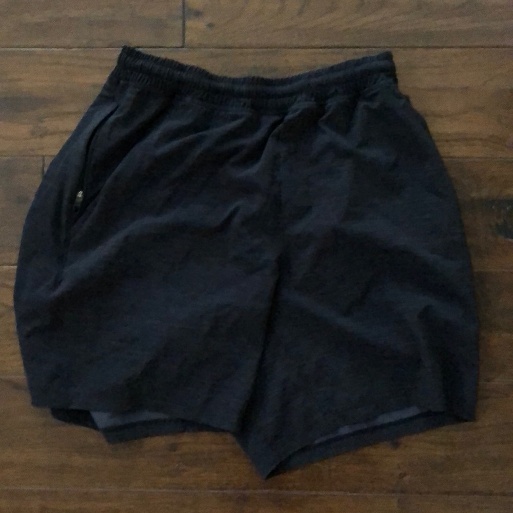 Lululemon Pace Breaker Linerless 7” shorts